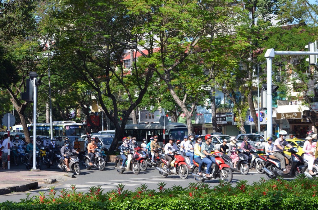ベトナム-ホーチミンのバイク群